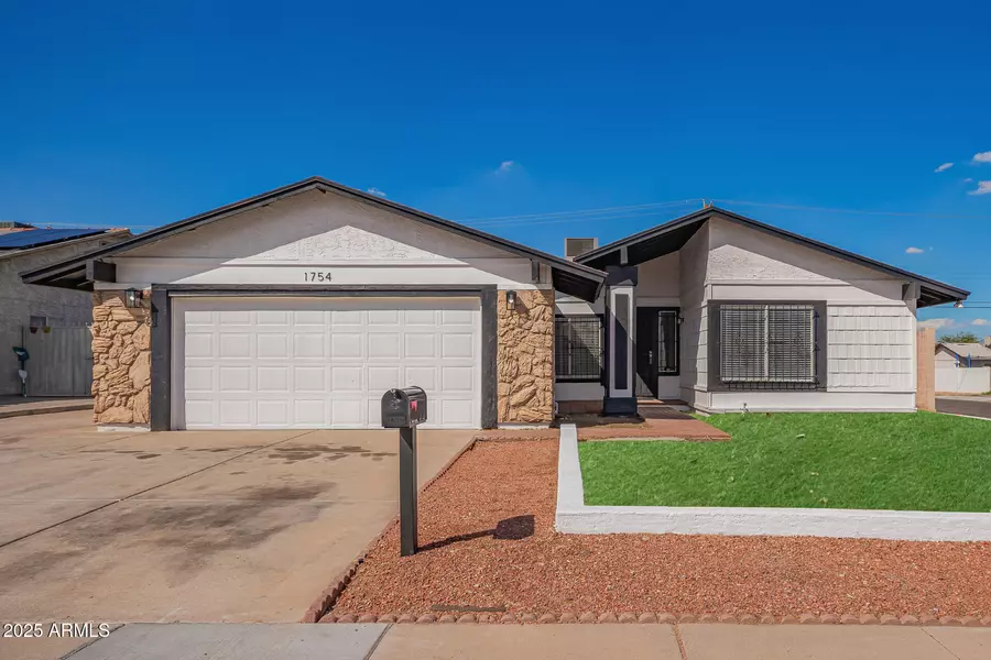 1754 E Alta Vista Road, Phoenix, AZ 85042