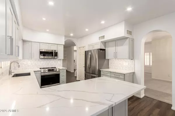 Scottsdale, AZ 85260,13211 N 95TH Way