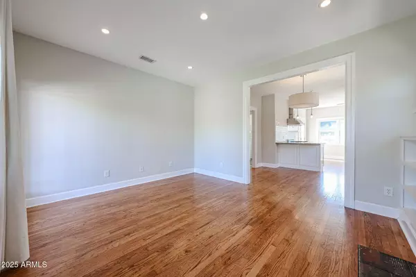 Phoenix, AZ 85006,1806 N DAYTON Street