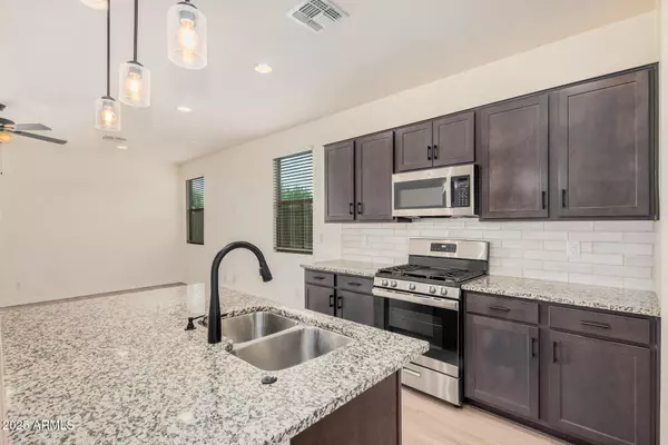 Phoenix, AZ 85043,4235 S 57TH Drive