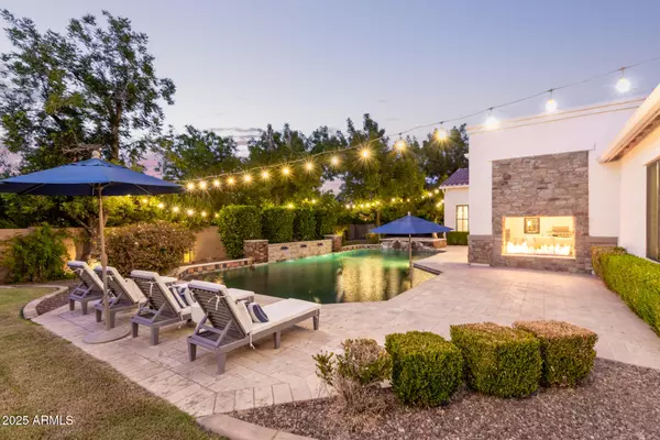Queen Creek, AZ 85142,20216 E SUNSET Court