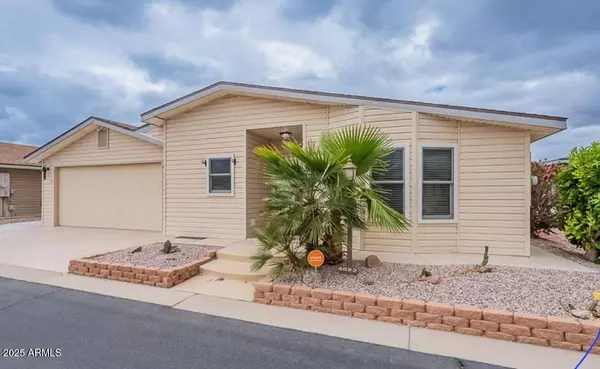 Apache Junction, AZ 85119,3301 S GOLDFIELD Road #4093