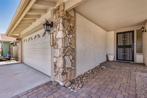 Phoenix, AZ 85022,1837 E CROCUS Drive