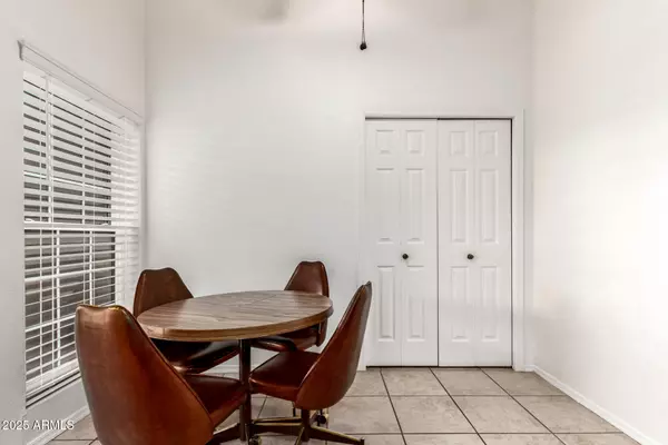 Mesa, AZ 85210,3030 S Alma School Road #10