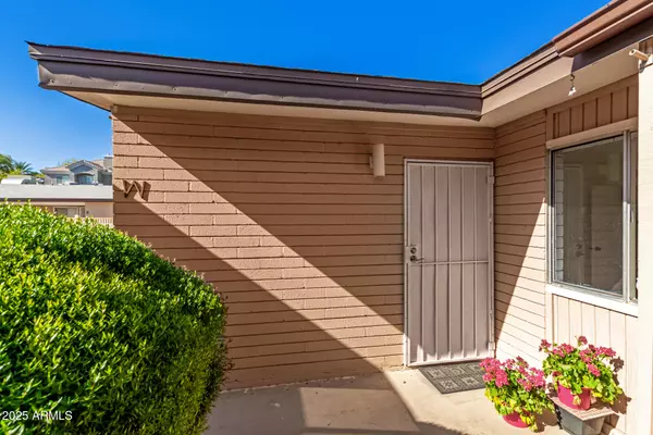 1622 E CAMPBELL Avenue #W, Phoenix, AZ 85016