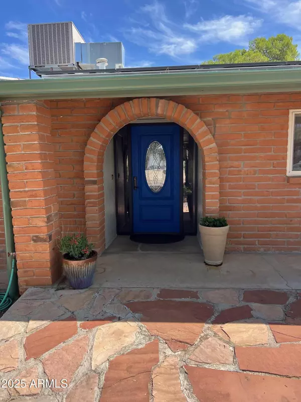 Benson, AZ 85602,374 W Duane Street