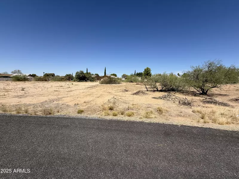 23830 W Bullard Circle #29, Congress, AZ 85332