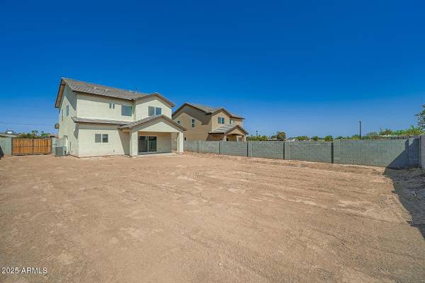 Phoenix, AZ 85041,5519 S 11TH Avenue