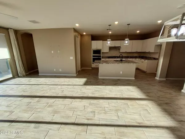 Goodyear, AZ 85338,704 N 152ND Drive