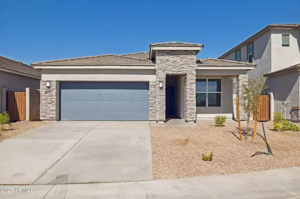 17747 W VOGEL Avenue, Waddell, AZ 85355