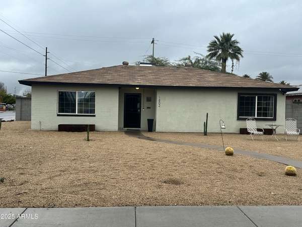 1802 E HUBBELL Street, Phoenix, AZ 85006