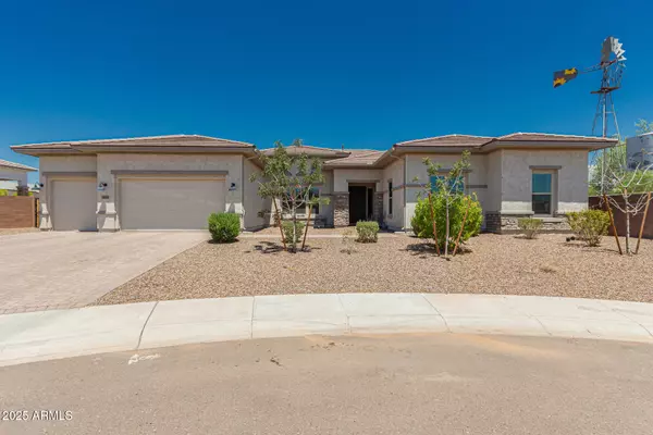 Phoenix, AZ 85083,3816 W White Feather Lane