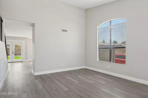 Avondale, AZ 85392,12833 W HOLLY Street