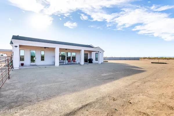 Wittmann, AZ 85361,24009 W REDBIRD Road W