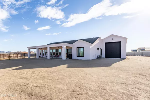 Wittmann, AZ 85361,24009 W REDBIRD Road W