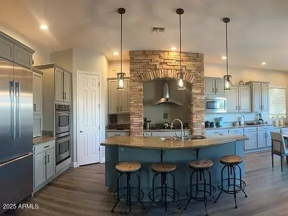 Chandler, AZ 85249,634 E BELLERIVE Place