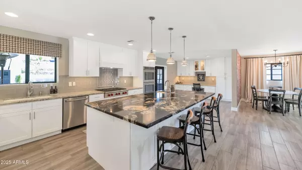 Phoenix, AZ 85018,5971 E ORANGE BLOSSOM Lane