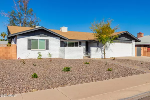1308 S POLLY ANN Drive, Tempe, AZ 85281