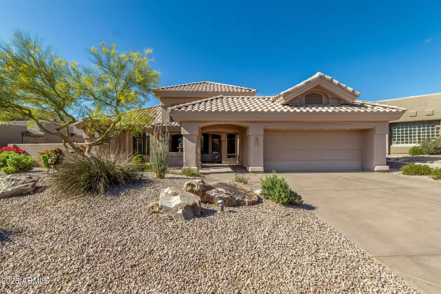 6645 E REDMONT Drive #13, Mesa, AZ 85215