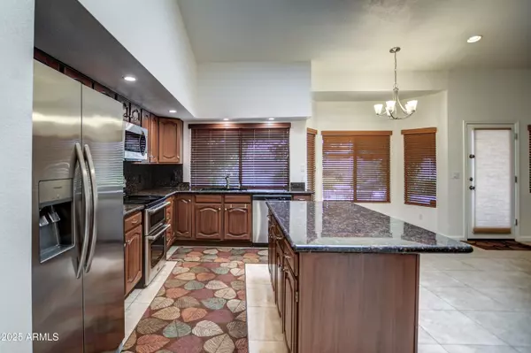 Scottsdale, AZ 85254,6009 E MONTE CRISTO Avenue