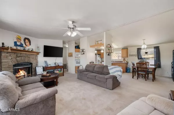 Dewey, AZ 86327,10677 E PEANUT Drive