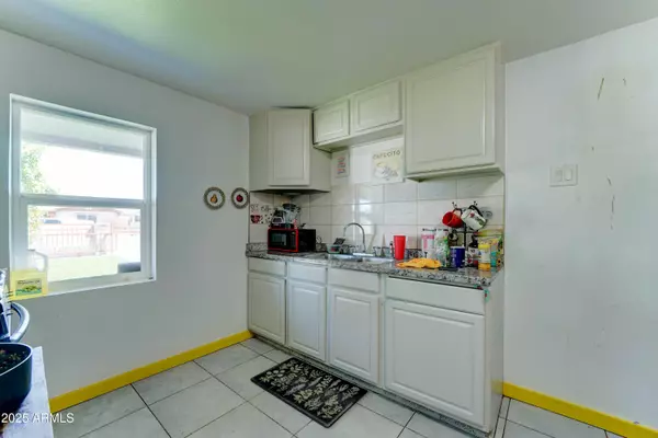 Phoenix, AZ 85009,3305 W MONTE VISTA Road