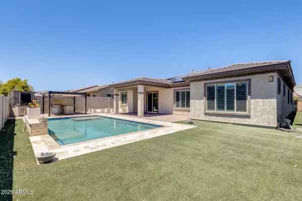 18925 W WINDSOR Boulevard, Litchfield Park, AZ 85340