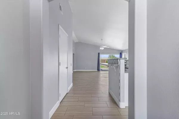 Chandler, AZ 85225,1062 N BOGLE Avenue