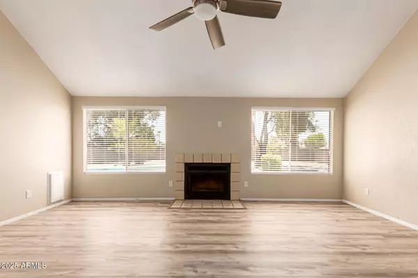 Phoenix, AZ 85032,4301 E Vista Drive