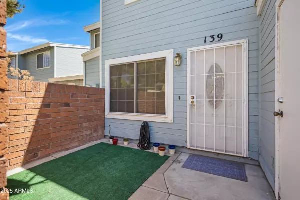 Mesa, AZ 85201,510 N ALMA SCHOOL Road #139