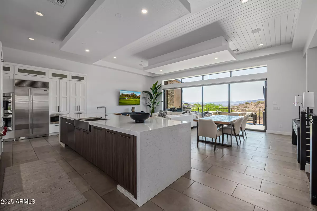 Fountain Hills, AZ 85268,15949 E RIDGESTONE Drive