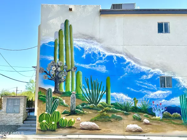 Phoenix, AZ 85008,1615 N 51st Street #Apt 3