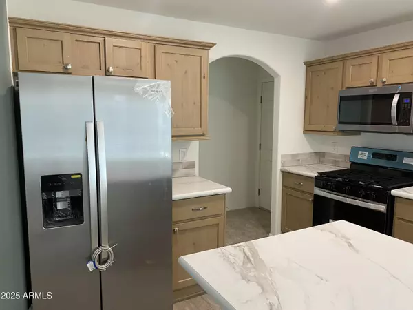 Paulden, AZ 86334,410 W VENICE Way