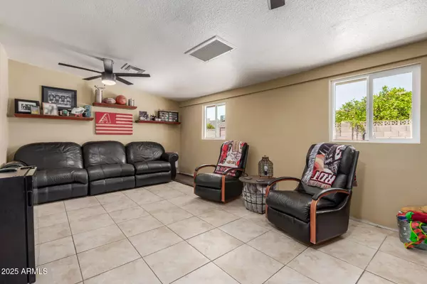 Mesa, AZ 85213,2112 E DECATUR Street