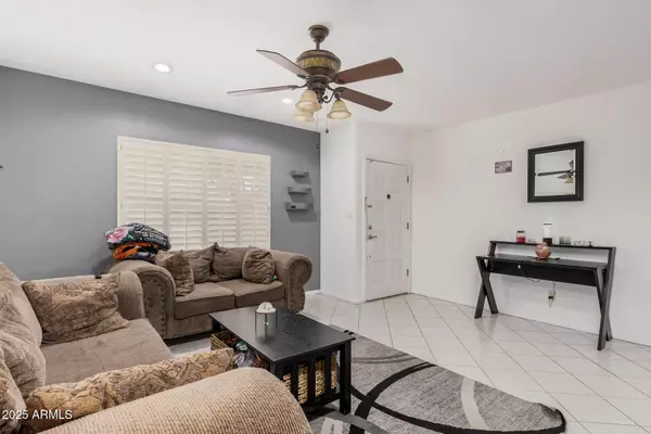 Phoenix, AZ 85015,1819 W STELLA Lane