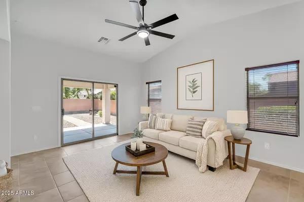 Gilbert, AZ 85297,3955 E BLUE SAGE Court