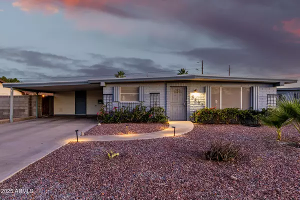 3837 W GRISWOLD Road, Phoenix, AZ 85051
