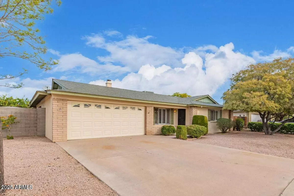 Tempe, AZ 85282,2122 E Palmcroft Drive