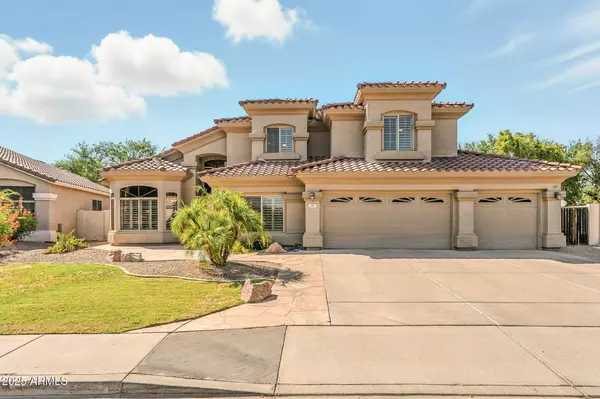 150 W SHEFFIELD Avenue, Gilbert, AZ 85233