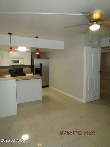 21622 N 23RD Avenue #B 303, Phoenix, AZ 85027
