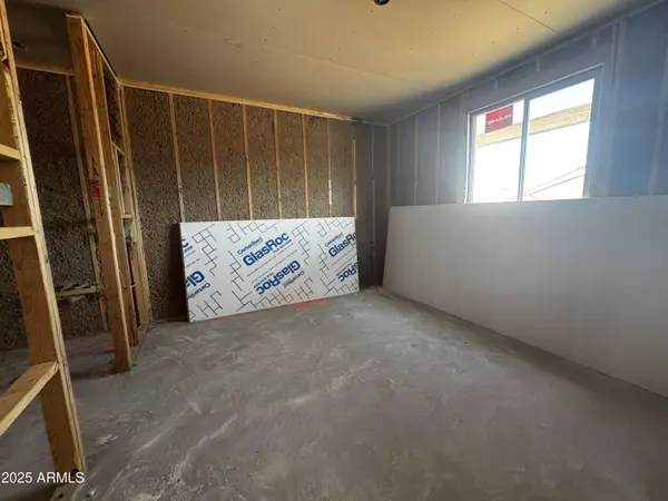 Waddell, AZ 85355,15747 W CAMDEN Avenue