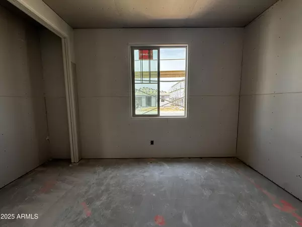 Waddell, AZ 85355,15747 W CAMDEN Avenue