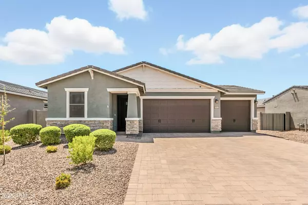 3351 E ISLA Avenue, San Tan Valley, AZ 85143