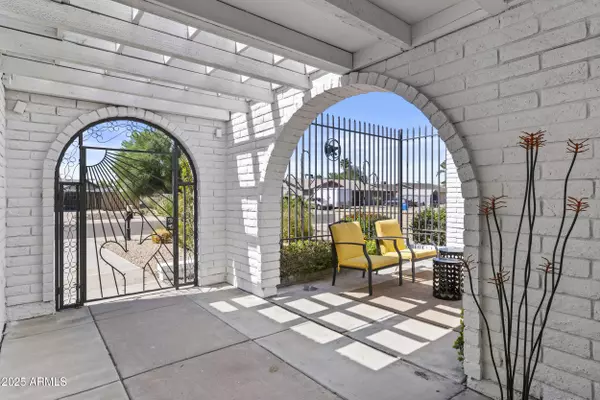 Phoenix, AZ 85029,4014 W SHANGRI LA Road