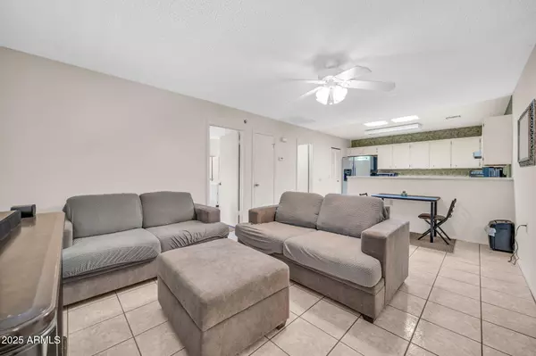 Surprise, AZ 85374,14300 W BELL Road #83