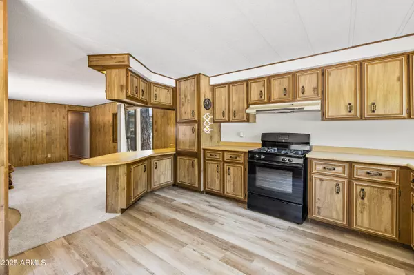 Flagstaff, AZ 86005,3224 S Leupp Drive #04