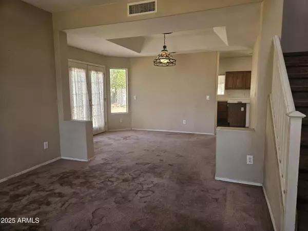 Gilbert, AZ 85233,897 W PINON Avenue