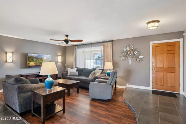 Tempe, AZ 85282,2538 E HUNTINGTON Drive