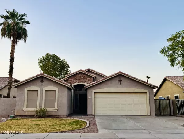 734 E IRIS Drive, Gilbert, AZ 85296