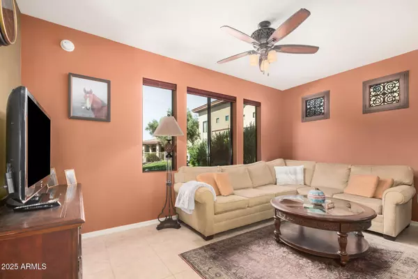 Chandler, AZ 85286,3330 S GILBERT Road S #1024